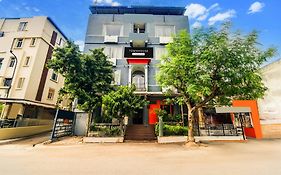 Super Townhouse Tonk Road Near Gandhi Nagar Railway Station